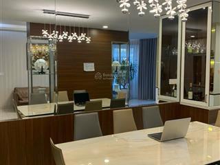 Bán căn hộ riverpark premier, 130m², 3pn2wc, nội thất cao cấp, ô xe hầm