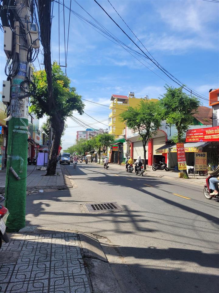 3.65 tỷ, 4m1 x 10m, 2 tầng, nguyễn văn quá