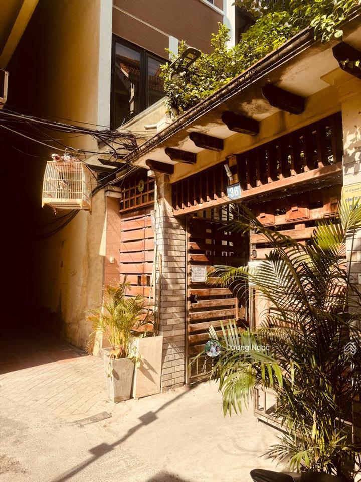 Bán gấp nhà riêng 65m2 nguyễn ngọc vũ, trung hòa, cầu giấy, hà nội giá cực chất 16,3 tỷ tặng nhà 5t