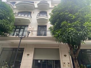 Chủ nhà cần tiền gửi bán căn sao biển gần chung cư, công viên trục đại lộ giá cực tốt