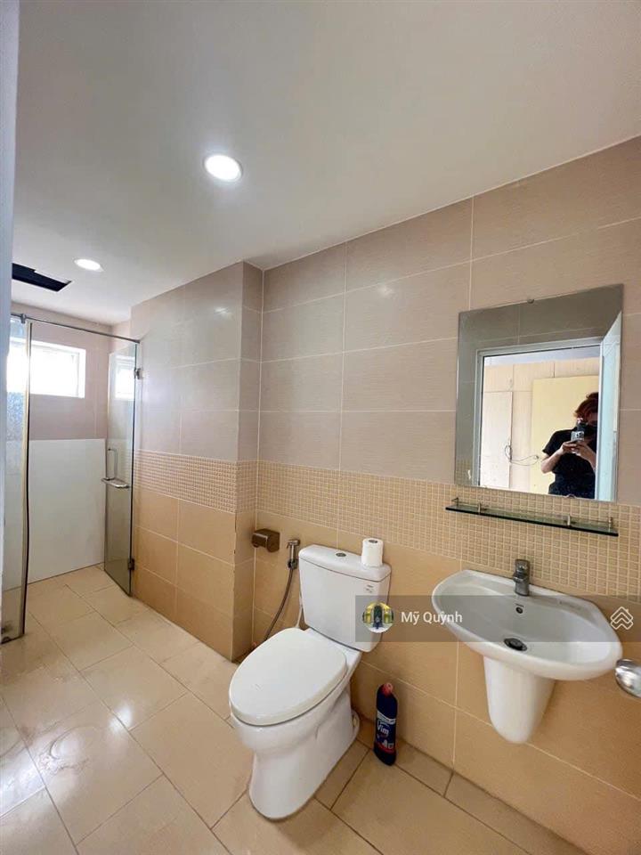 Bán căn hộ tại oriental plaza, 1tỷ938, 78m2, 2pn + 2wc, tân phú.