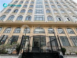 Duplex cửa sổ vòm full nội thất ngay trung tâm quận 7