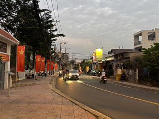 Đường 1 xẹt 3 tầng siêu đẹp, 57m2, hxh, 4pn, vị trí trung tâm q9, xấp xỉ 6 tỷ