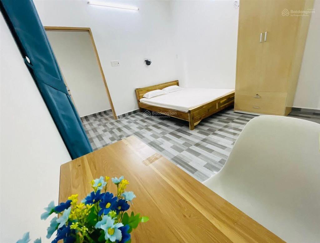 Cho thuê phòng trong nhà nguyên căn q7 mới sạch đẹp, ko chung chủ