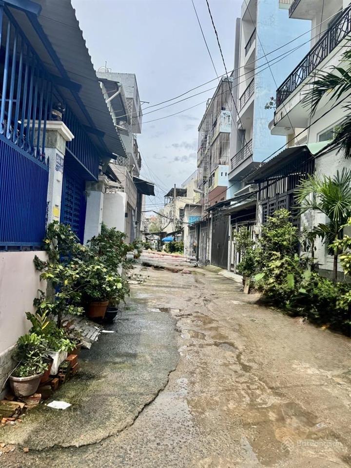 Siêu phẩm 2 tầng chính chủ 20 năm hẻm 4m thông xe tải tận nơi  khu hot mới nổi dương quản