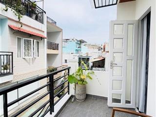 Nhỉnh 3 tỷ nhà 3 tầng đẹp lung linh  hẻm 3 gác mô tả, kết cấu 1 trệt 2 lầu có 2 bancol