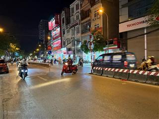 Bán nhà mặt phố lạc long quân kinh doanh sầm uất vỉa hè rộng dt 80 m2 giá 51tỷ