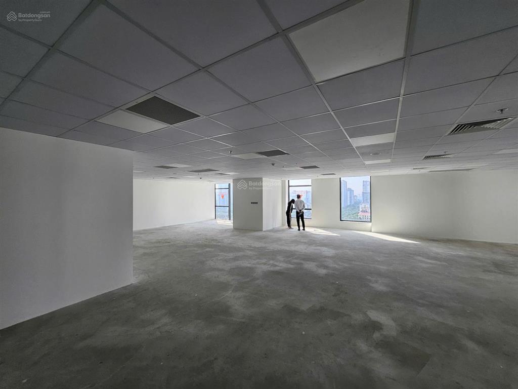 Bán tòa văn phòng 136 hồ tùng mậu, goldmark city từ 48,6tr/m2 bàn giao luôn,  0377 136 ***