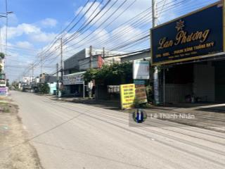 Hàng ngợp mặt tiền đường lôi hổ. cổng vào kcn an phước, long đức. có sẵn nhà cấp 4