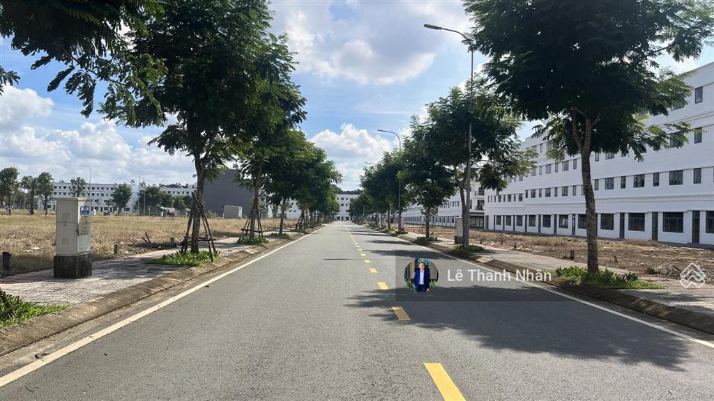 Trục ngang stc long thành kết nối tái định cư lộc an  bình sơn. vị trí đẹp