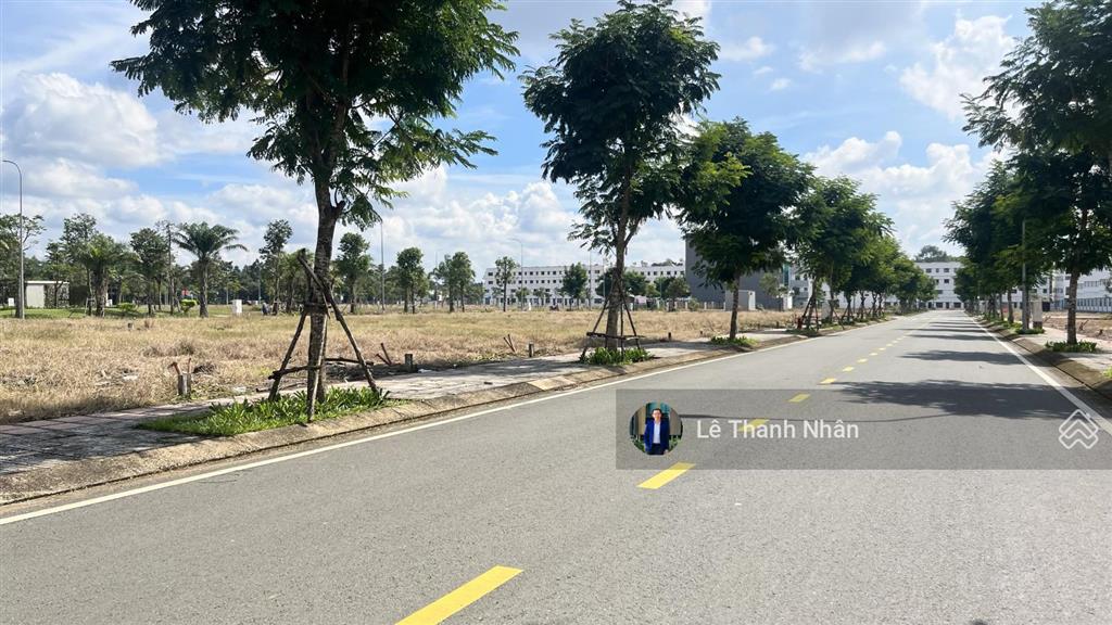 Trục ngang stc long thành kết nối tái định cư lộc an  bình sơn. vị trí đẹp