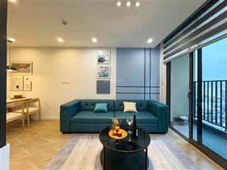 Em ngọc chuyên dụ án discovery complex hiện đang có 7 căn từ 2pn, 3pn giá cực tốt.