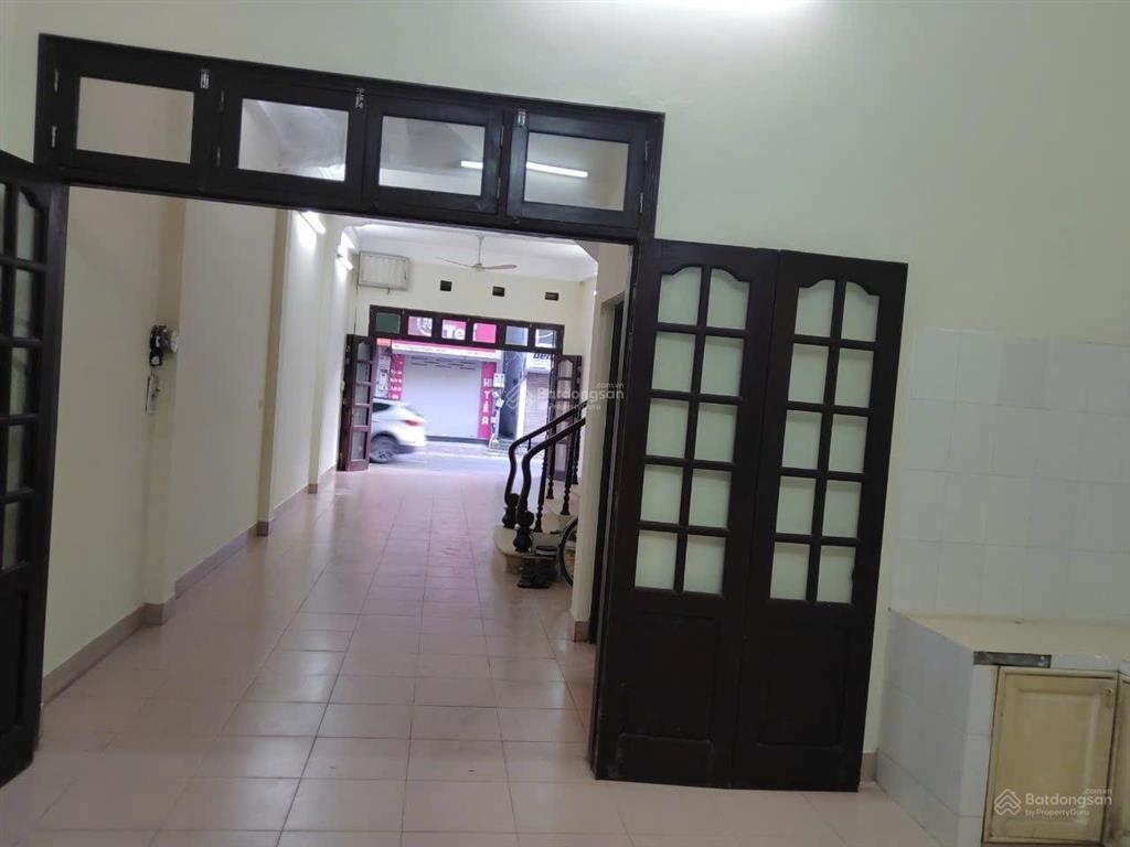 Chính chủ cho thuê cửa hàng tầng 1 nguyễn khuyến. mặt bằng kinh doanh. thích hợp mọi ngành nghề