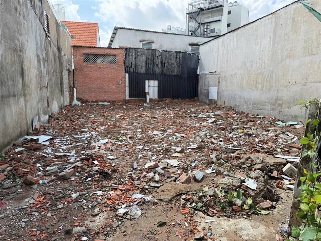 Bán đất đẹp mặt tiền đường số gần lâm văn bền trung tâm quận 7.diện tích 140m2.