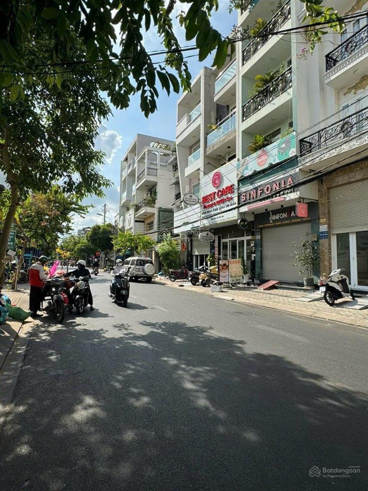 Bán đất mặt tiền kinh doanh sầm uất đường số 79 phường tân quy quận 7 giá tốt.