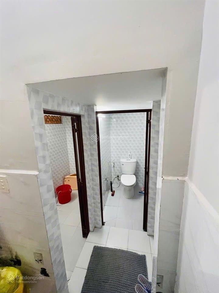 Cặp nhà mặt tiền  tỉnh lộ 10  giáp q6  thuê 45tr/tháng (10x28m) giá 27.5 tỷ (tl)