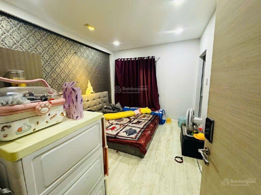 Bán nhà mặt tiền  kdc chợ cây sa dà  bình tân kd đỉnh (5x18m) 5pn chỉ12.5 tỷ(tl) shr