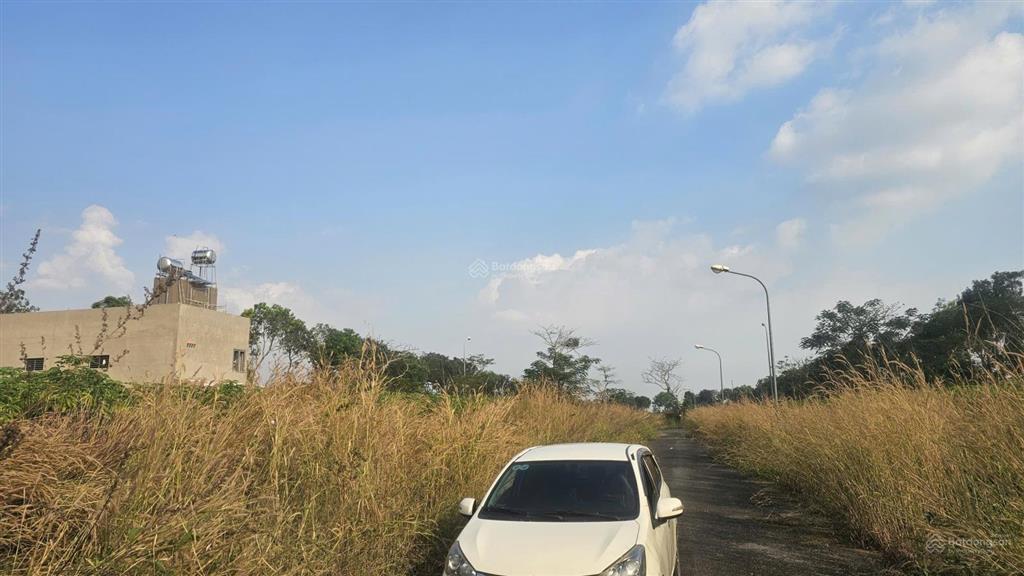 Bán gấp  lô đất liền kề hud nhóm 4 đường  (12m)  giá chỉ 2ty1xx  0901 357 ***