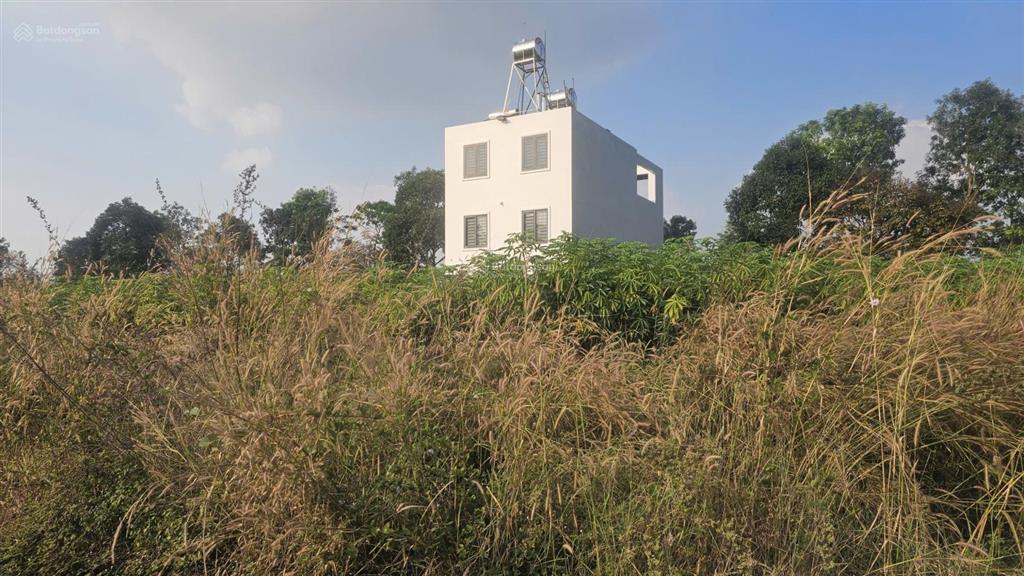 Bán gấp  lô đất liền kề hud nhóm 4 đường  (12m)  giá chỉ 2ty1xx  0901 357 ***