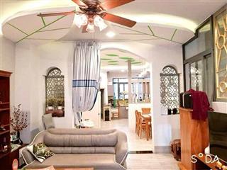 Nhà đẹp như tranh tiện ích xung quanh chỉ 13,9 tỷ !!!! gần lê văn thịnh