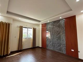 Bán nhà  dt 45m2  mt 5.1m  5tầng  giá nhỉnh 8 tỷ