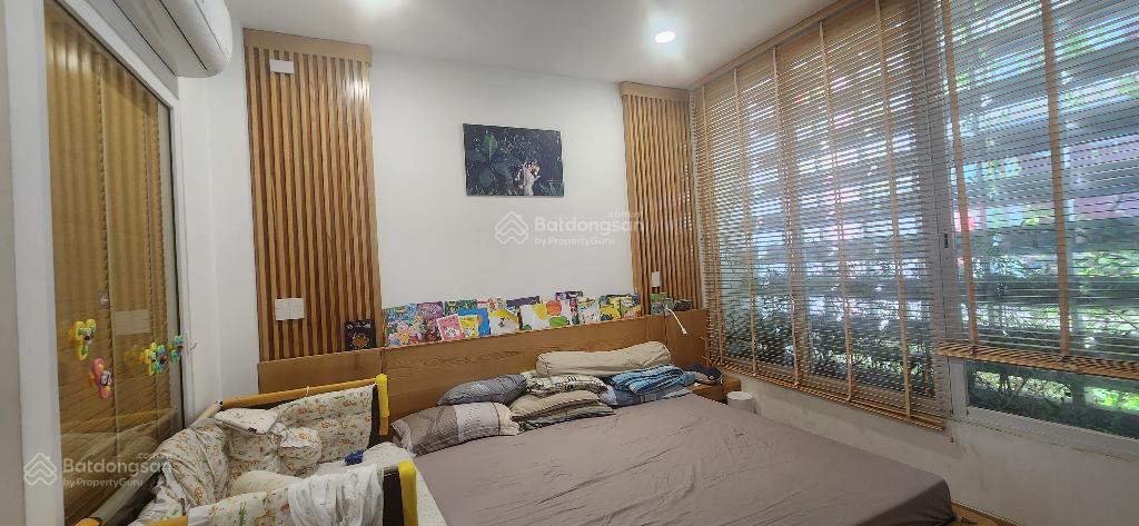 Hiếm! mặt tiền 3 tầng, 85m2, ngay công viên phước bình quận 9