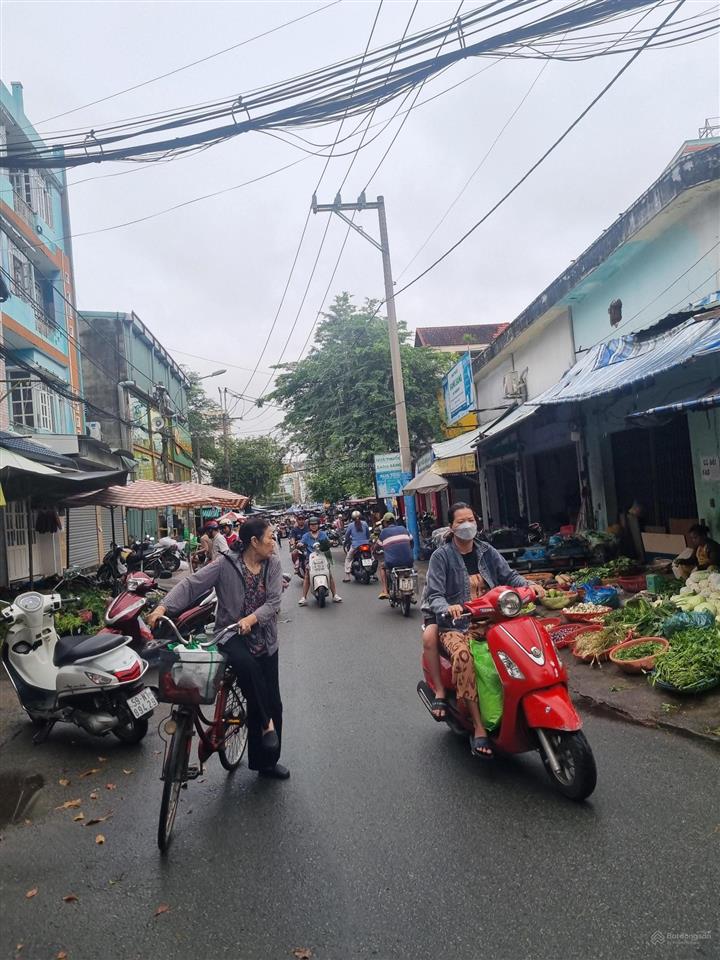 Hiếm! mặt tiền 3 tầng, 85m2, ngay công viên phước bình quận 9