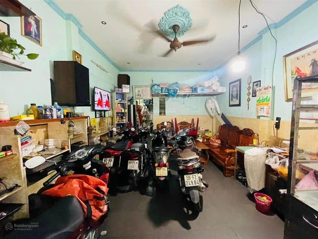 Hiếm! 88m2, mặt tiền vừa ở vừa kinh doanh,phước bình quận 9,ngay đại lộ 3