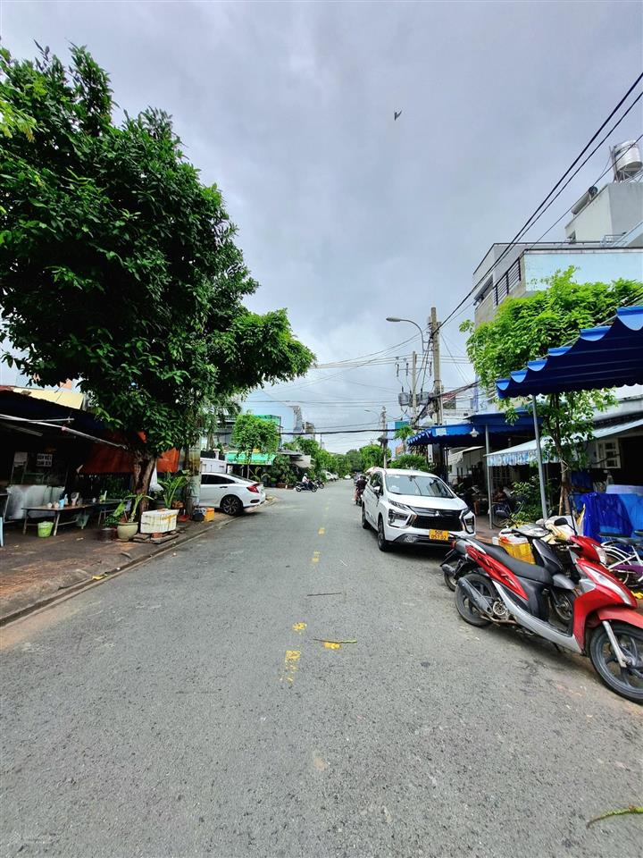 Hiếm! 88m2, mặt tiền vừa ở vừa kinh doanh,phước bình quận 9,ngay đại lộ 3