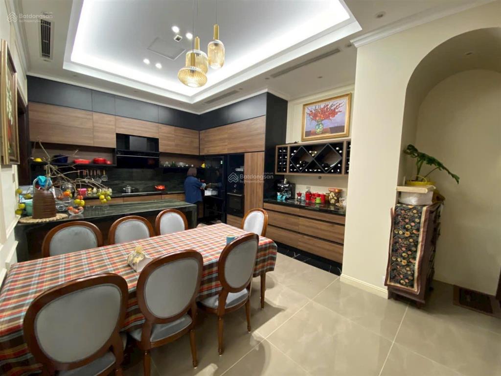 Thông tin chuẩn bán chcc tại ngõ 49 trần đăng ninh 52,4m2, 1 ngủ 1vs, có thể sửa được 2n, 2vs