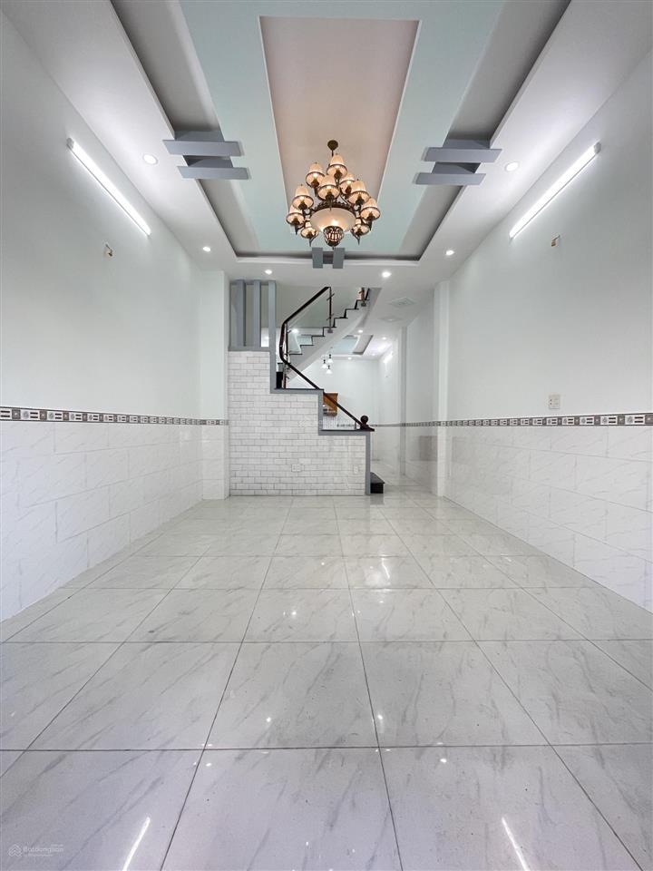 Bán nhà phố 3 tầng thủ đức pháp lý số 1  giá 6,4 tỷ