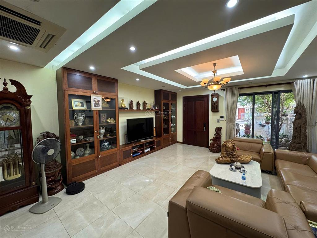 Bán căn liền kề 119m2 gamuda gardens đầy đủ nội thất 3 tầng 85m2 sàn tây tứ mệnh, 0948 857 ***