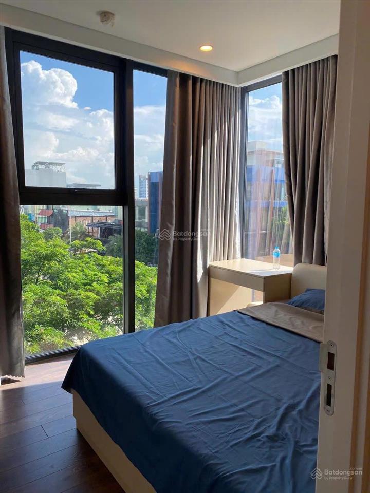 Bán gấp căn filmore  2 ngủ diện tích 72m2 căn góc view cầu trần thị lý đã hoàn thiện vào ở ngay.