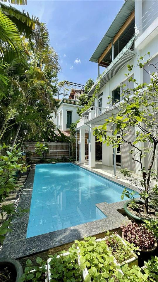 Bán villa view trực diện sông sài gòn ngay trần não, quận 2