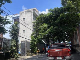 O tô né vào đón 108 a hùng lương sơn tại dương đình hội q9 gần các khu dân cư cao cấp, trường học