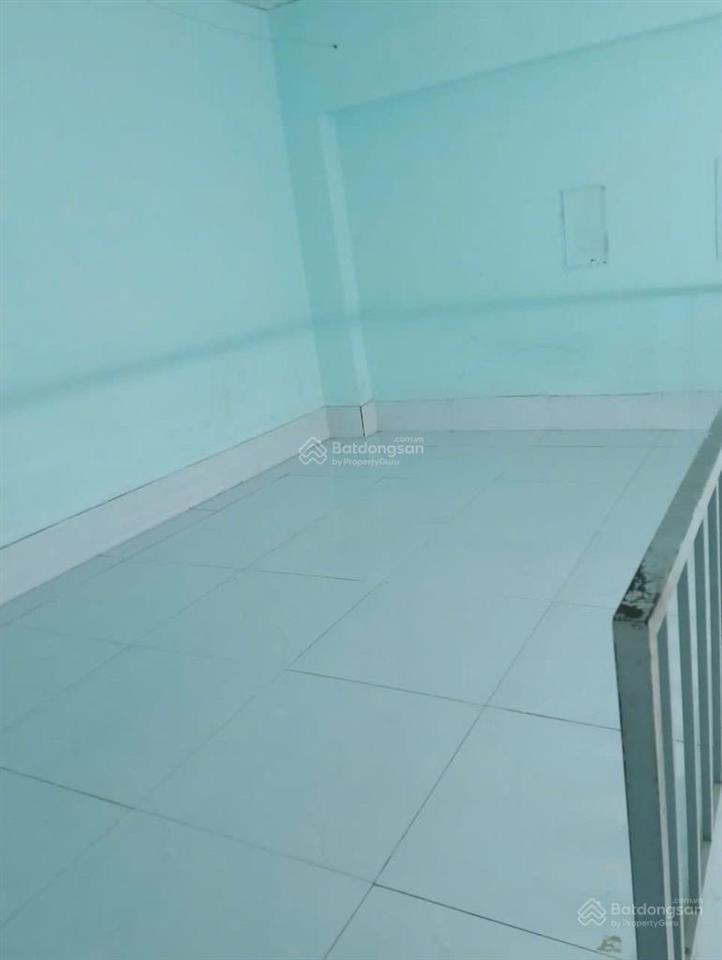 Dãy trọ 2 tầng gần khu công nghệ cao thu nhập 28 tr/ tháng. hẻm xe tải, gần chợ, gần lê văn việt