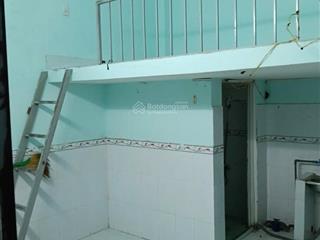 Dãy trọ 2 tầng gần khu công nghệ cao thu nhập 28 tr/ tháng. hẻm xe tải, gần chợ, gần lê văn việt