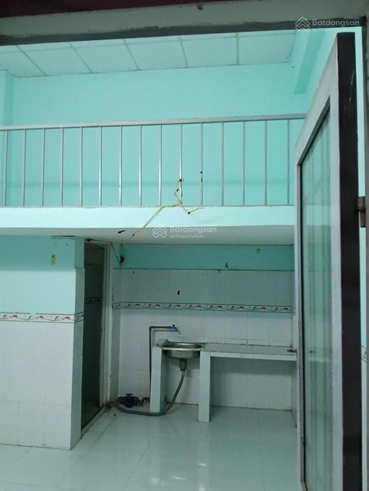 Dãy trọ 2 tầng gần khu công nghệ cao thu nhập 28 tr/ tháng. hẻm xe tải, gần chợ, gần lê văn việt