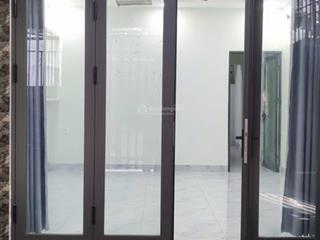 Nhà đẹp giá 5 tỷ 470 tầng trệt rộng thoáng xe đậu thoải mái