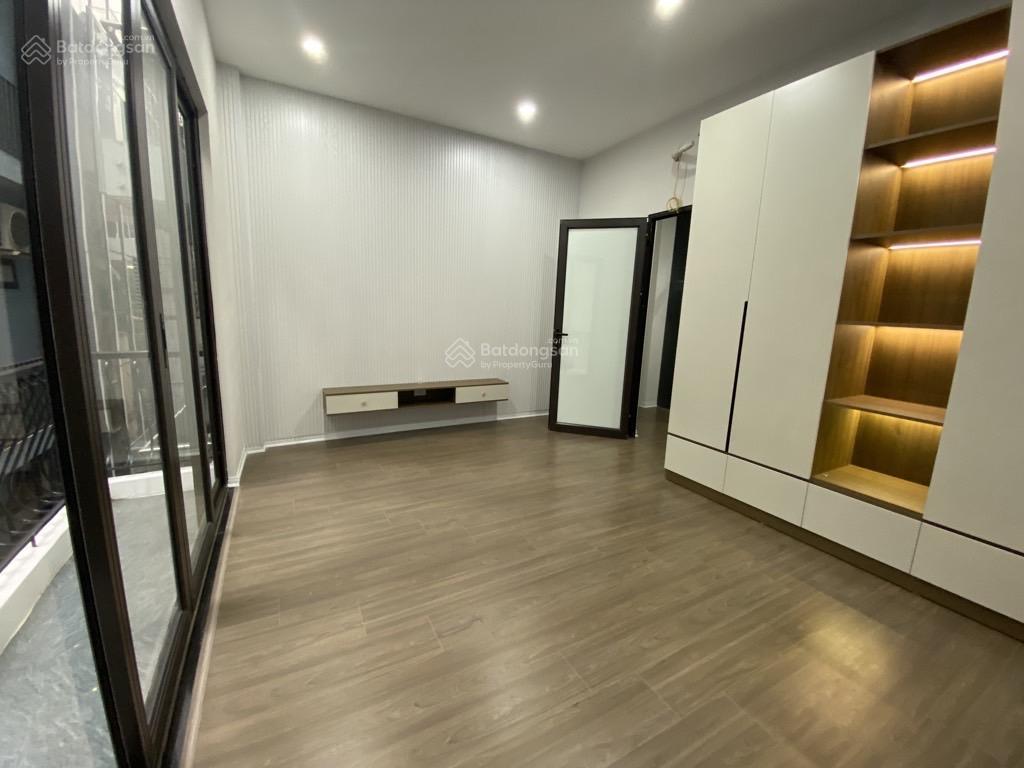 Nhà siêu đẹpfull nội thất cao cấpthang máygần phốkdvpthái thịnh 48m*8t*giá 14,9 tỷở cực sương