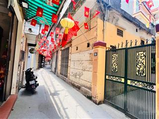 Bán đất xuân la, gần hồ tây diện tích rộng, xây chdv tuyệt vời, giá đầu tư 130m/ mt 12m/20.5tỷ.