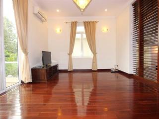 Cần bán biệt thự song lập ciputra tây hồ, dt 150180m2, gần trường học quốc tế