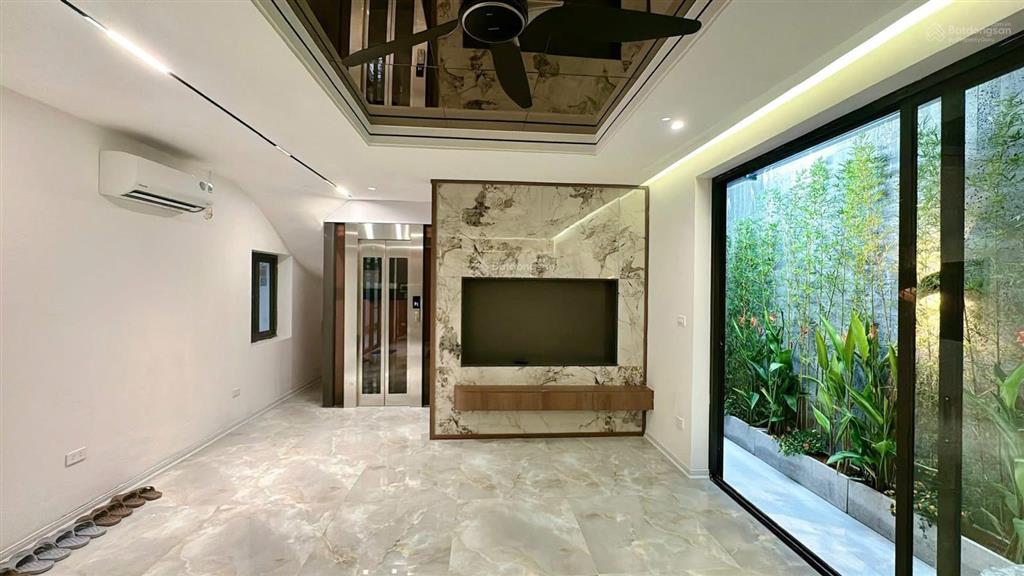 Dân xây siêu đẹp! khâm thiên, vf3 đỗ cửa, 10m ra bãi ô tô, lô góc 3 thoáng vĩnh viễn, 57m2*5t*4 ngủ