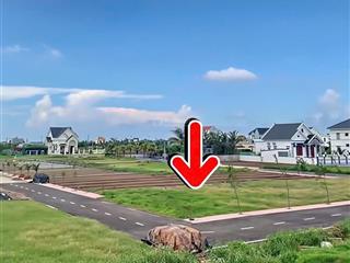 Nằm giữa trục cao tốc ven biển và khu du lịch biển quất lâm, liền kề flamingo, kcn visip