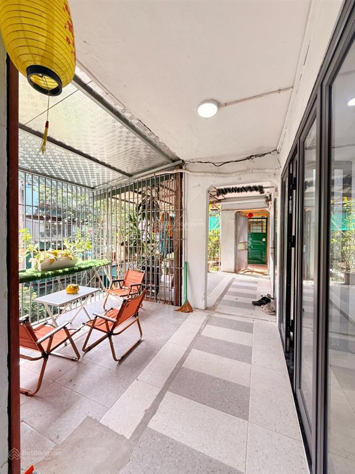 Bánnhàtậpthểtrungtựđốngđa