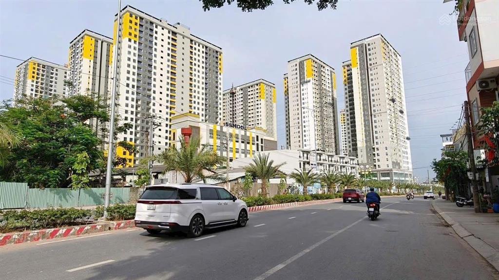 Chủ gửi bán gấp lô đất đẹp đối diện khu biệt thự bình nguyên trục n3