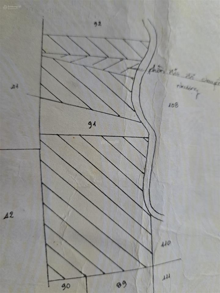 Đất thổ vườn, dt 1078m2,đường 30m,mặt tiền đường 71m