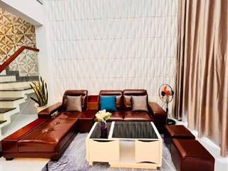 Mặt tiền kinh doanh vị trí đẹp  sát cv làng hoa  5tầng xịn xò  65m2  chỉ 9,56 tỷ