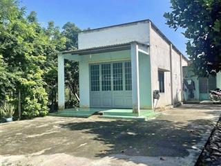 Chủ cần tiền bán gấp nhà vườn 800m2 giá chỉ 180tr. có sẵn nhà, sát ql13, ngay chơn thành plaza. shr