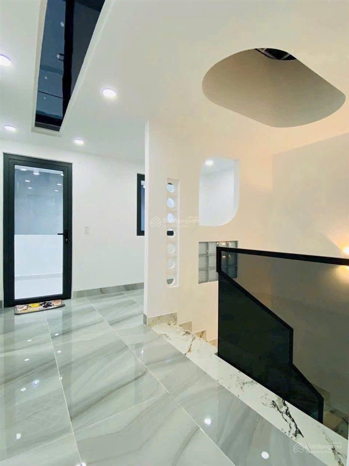 Nhà đẹp trung tâm gò vấp lê văn thọ, hẻm xe hơi, 4 phòng ngủ, full nội thất, dọn vào ở ngay